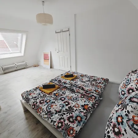 Ticasa Chic - Zentral - Balkon - Parkplatz - Smarttv - Unique - Kernen *