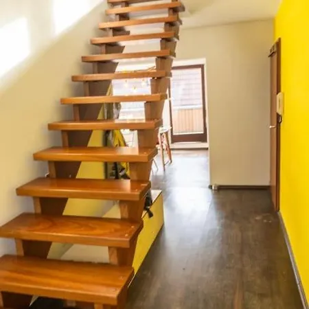 Ticasa Chic - Zentral - Balkon - Parkplatz - Smarttv - Unique - Kernen Διαμέρισμα